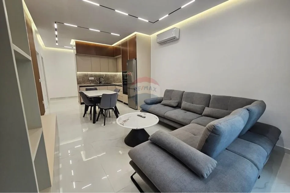 Tirane, jap me qera apartament , 101 m² 1.500 € 