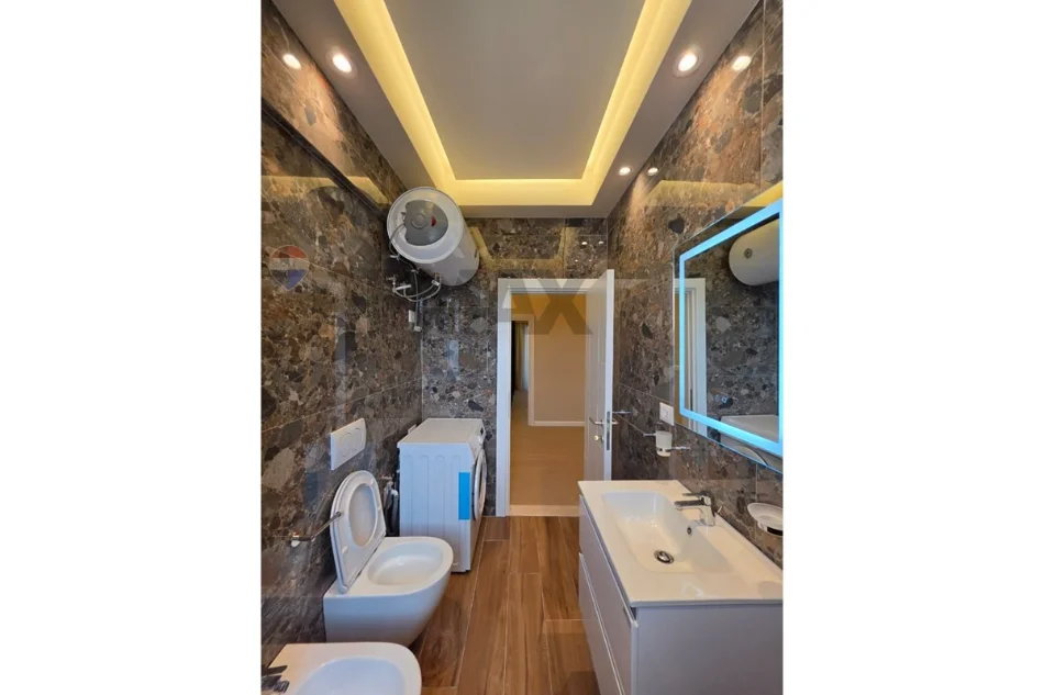 Brryli, Apartament 2+1 per Qira - 700 Euro