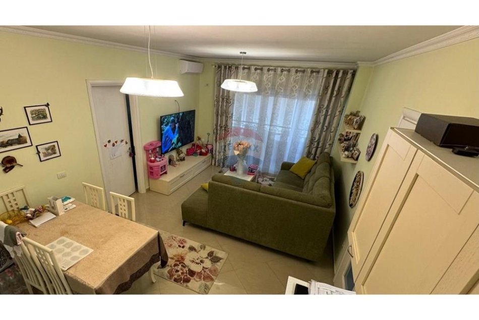 Tirane, shitet apartament 2+1+Ballkon Kati 8, 96 m² 215.000 € (Rruga Don Bosko (ID: 530411001-1192)