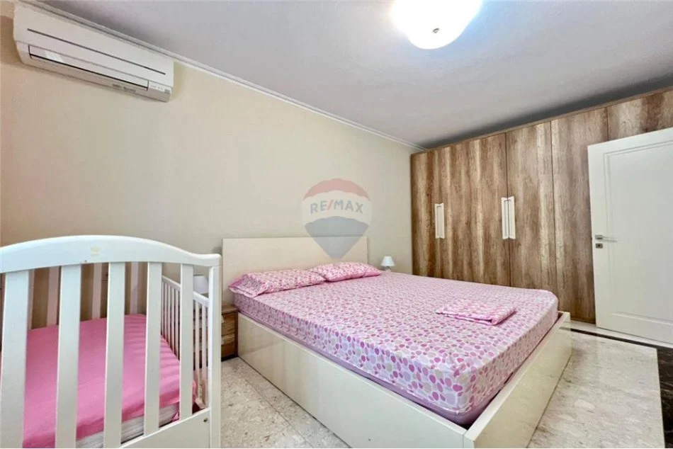 Vlore - Lungomare, jepet me qera 1+1 , 74 m² 450 € (Rruga Dhimitër Konomi, Lungo Mare, Vlorë)