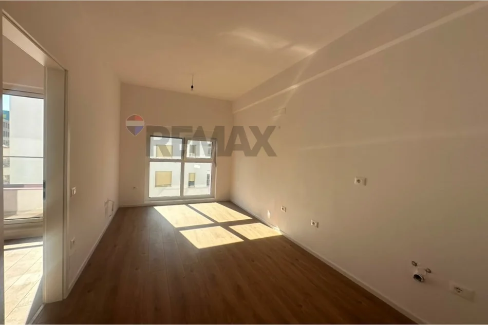 Tirane, shitet apartament , 47 m² 71.000 € 