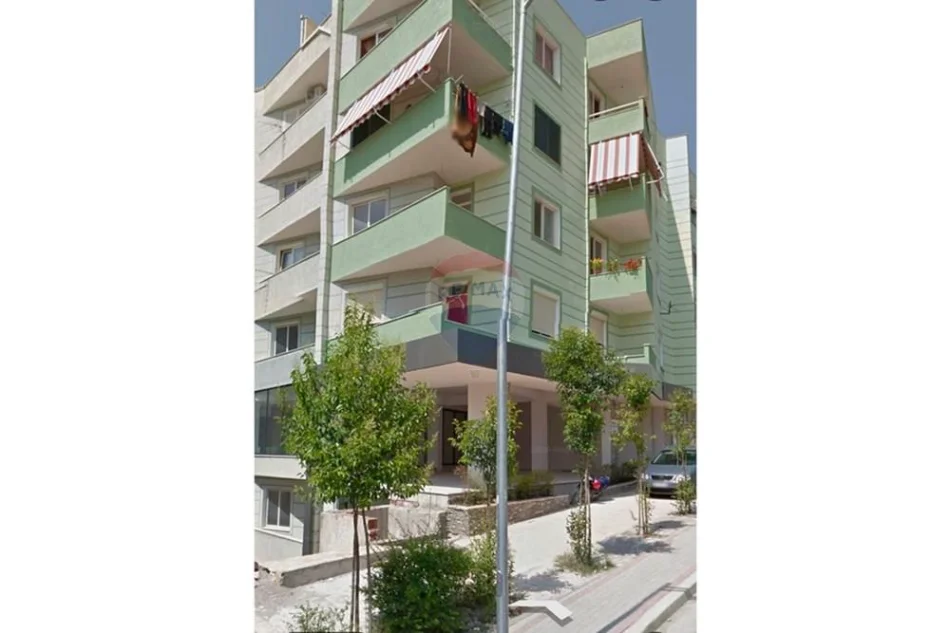 Tirane, shitet apartament , 90 m² 95.000 € 