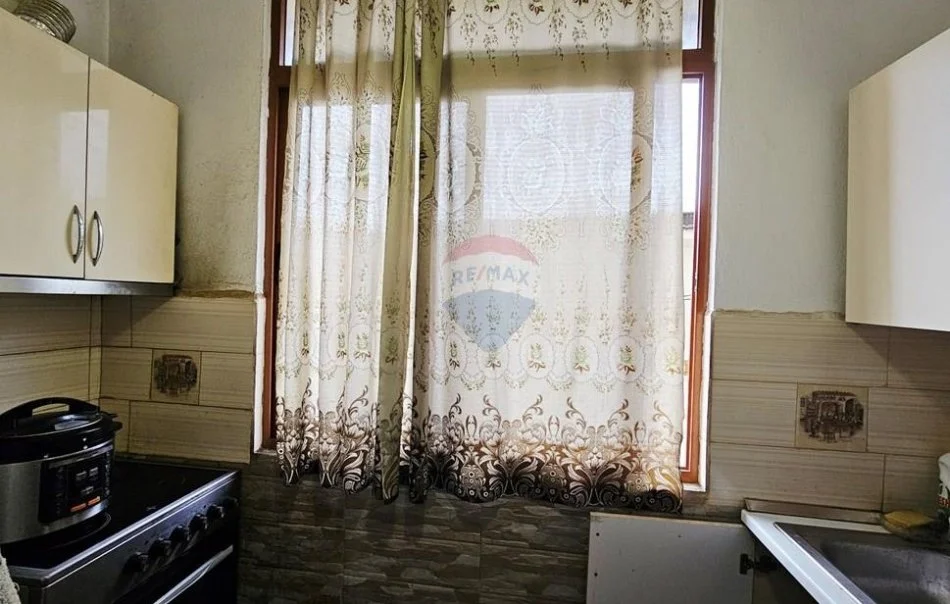 Tirane, shitet apartament 2+1 Kati 2, 89 m² 140.000 € (hipoteka)