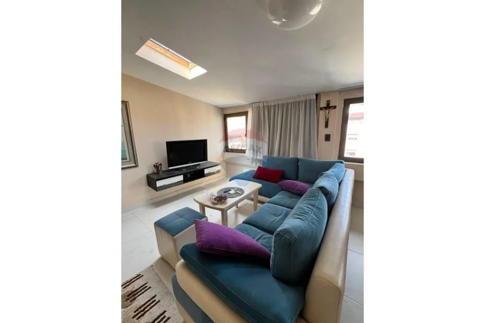 Tirane, shitet apartament 2+1 , 140 m² 200.000 € (rruga medar shtylla)