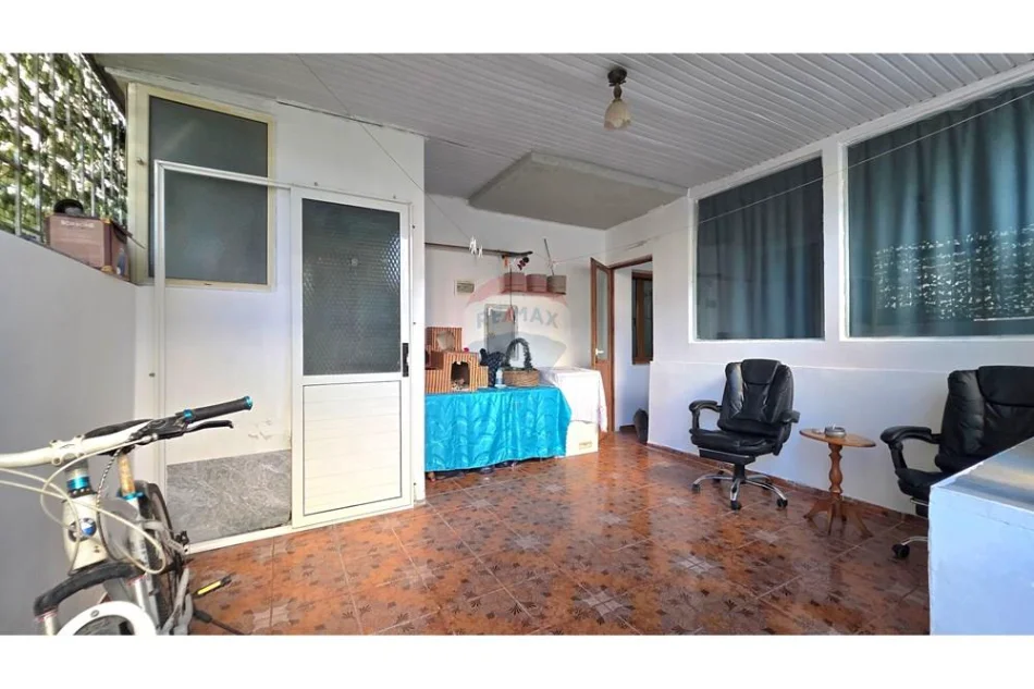 Vlore, shitet apartament 2+1+Aneks Kati 0, 90 m² 90.000 € (Rruga Mustafa bello, Pran Shkolles Ismail qemali, Vlore)