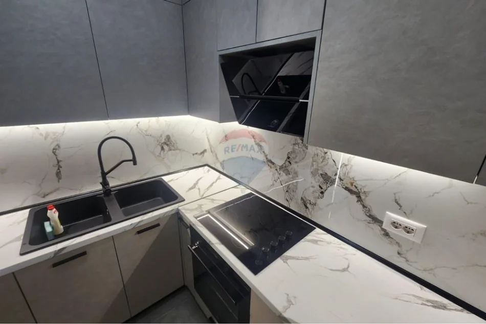 Tirane, shitet apartament 2+1 , 84 m² 155.000 € (paskuqan)