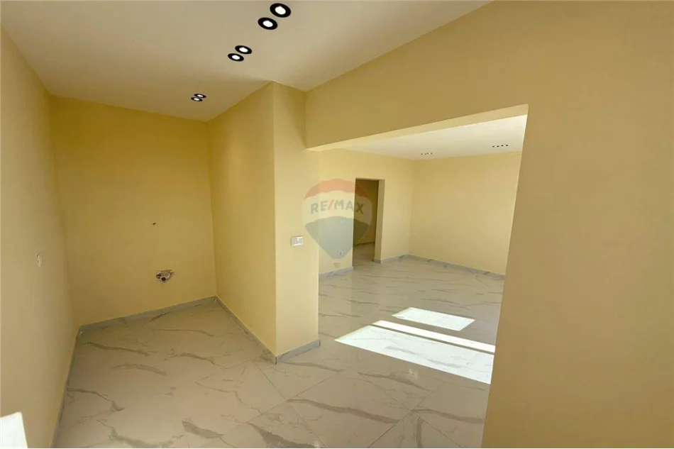 Vlore, shitet apartament 1+1+Ballkon Kati 4, 60 m² 48.000 € (Novosele, Vlore)