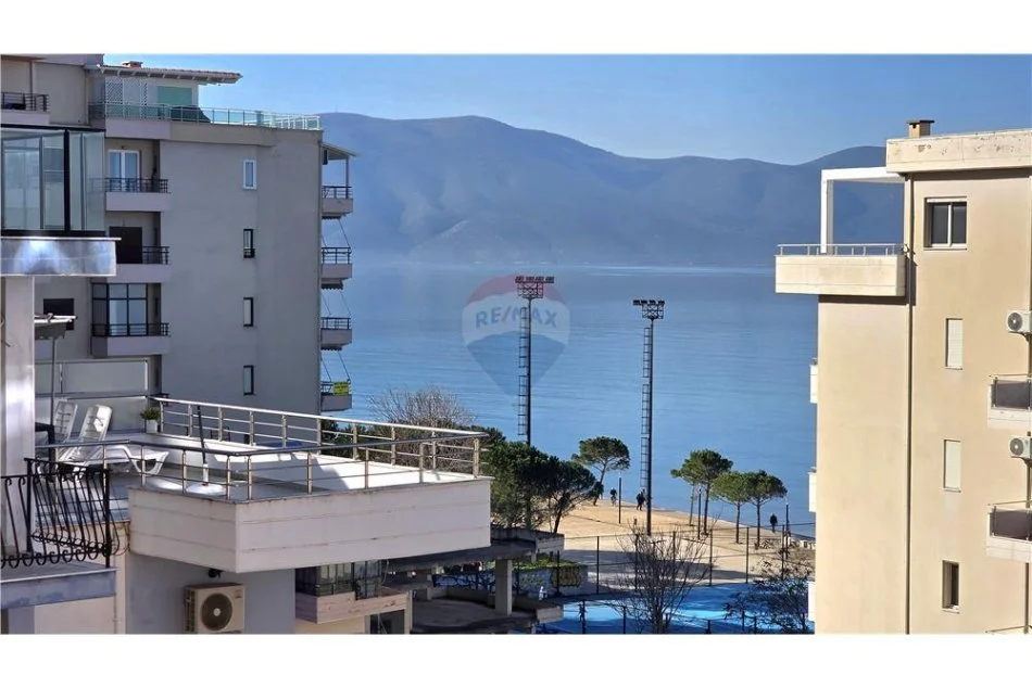 Vlore, shitet apartament 1+1 Kati 5, 74 m² 179.000 € (Rr. Dhimiter Konomi, Lungomare Vlore)