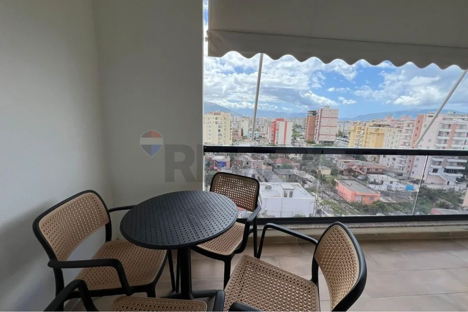 Vlore, shitet apartament 2+1 Kati 8, 93 m² 165.000 € (RRuga Left Sallata, Vlore)
