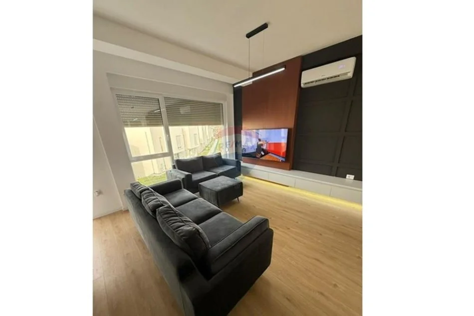 Tirane, shitet Vile 3+1 , 219 m² 399.000 € (Liqeni i Farkës, Tiranë(ID: 530411001-1286)