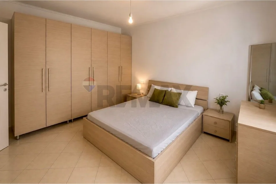 Tirane, jepet me qera apartament , 90 m² 550 € 