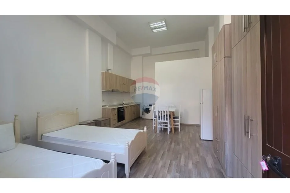 Tirane, jepet me qera apartament Kati 1, 46 m² 420 € (Bryli)