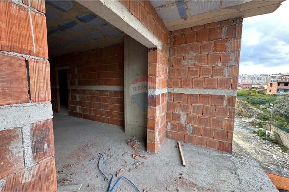 Tirane, shitet apartament 1+1 Kati 1, 78 m² 118.000 € (Ish Fusha e Aviacionit (ID: 530191031-714)