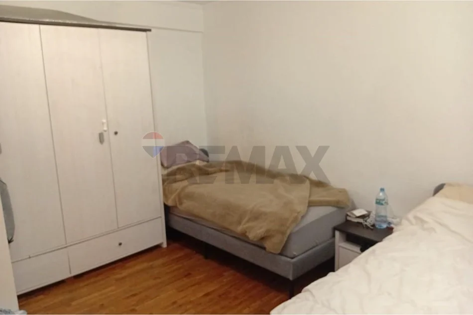 Tirane, jepet me qera apartament , 62 m² 900 € 