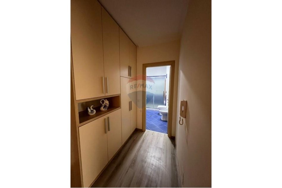 Tirane, shitet apartament 1+1+Ballkon Kati 7, 65 m² 115.000 € (Apartament - Për Shitje - Kompleksi Fratari, Tiranë)