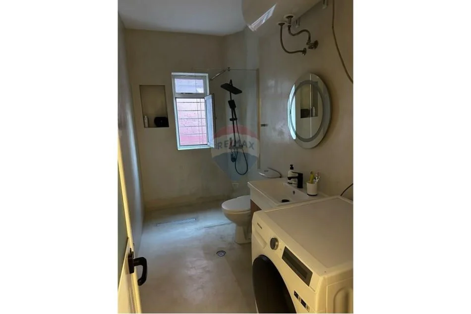 Tirane, jepet me qera apartament 1+1 Kati 2, 60 m² 600 € (Bulevardi Gjergj Fishta)