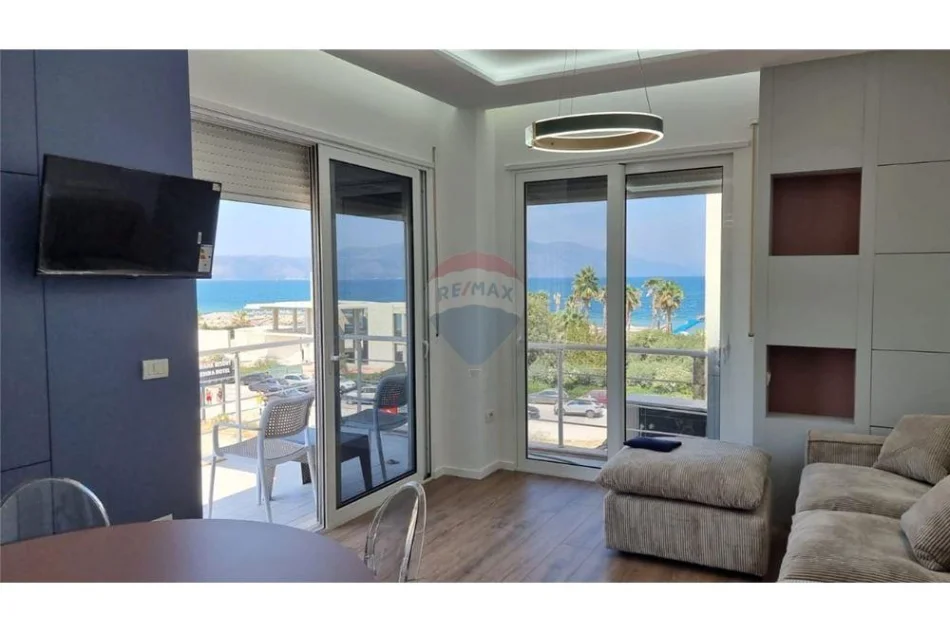 Vlore - Lungomare, shitet apartament 1+1 , 65 m² 180.000 € (Radhime, Vlore)