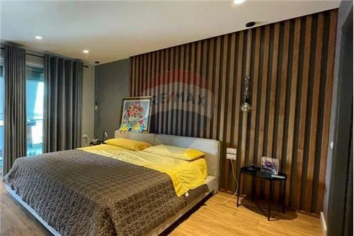 Tirane, shitet apartament 3+1 Kati 9, 137 m² 268.000 € (Vilat Gjermane)