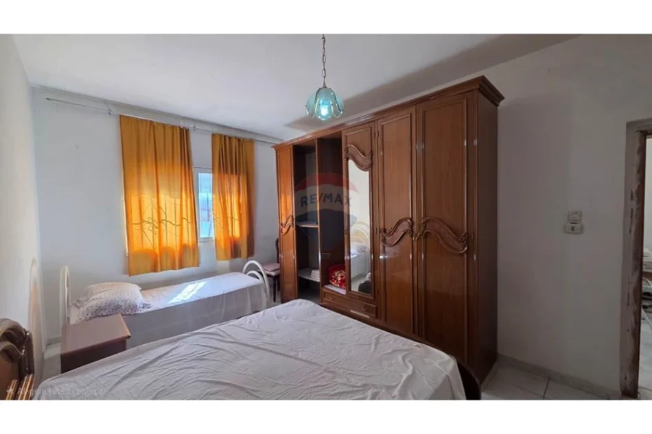 Vlore, shitet apartament 1+1 Kati 2, 64 m² (Topana, Vlore)