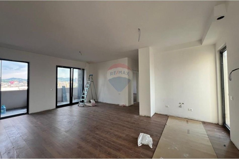 Tirane, shitet apartament 2+1 Kati 4, 129 m² 320.000 € (Rruga Tefta Tashko (ID: 530261056-167)