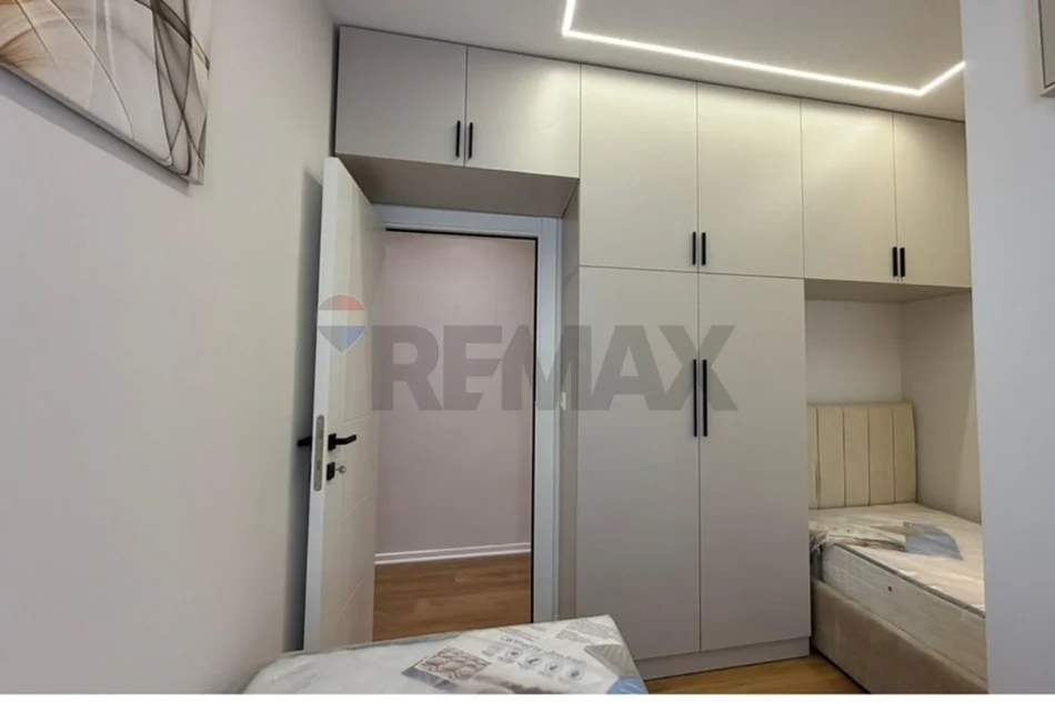 Materniteti i Ri, Apartament 2+1 ne shitje - 15800000 Lek