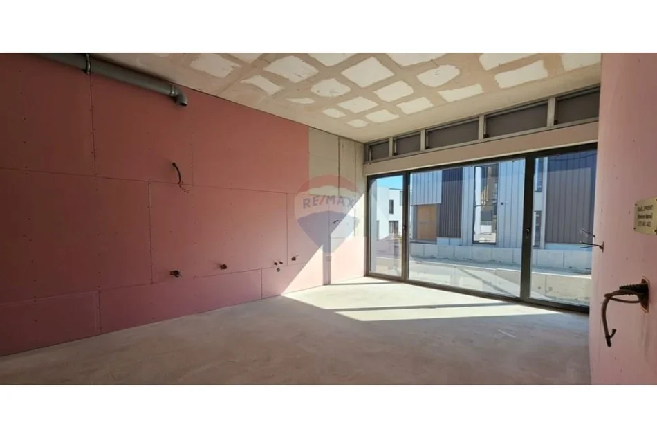 Tirane, shitet apartament duplex , 240 m² 525.801 € 
