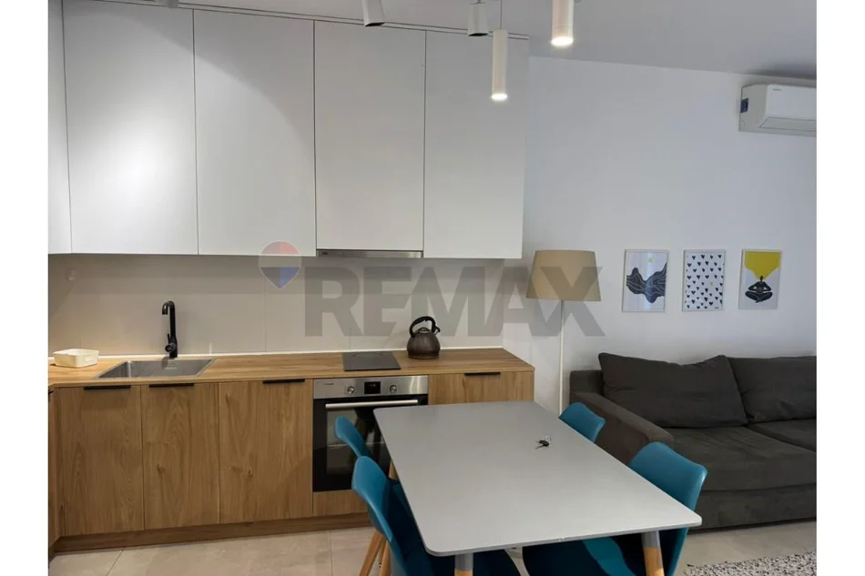 Tirane, jepet me qera apartament , 54 m² 635 € 