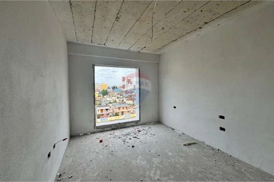 Tirane, shitet apartament 3+1 Kati 5, 131 m² 190.000 € (Rruga Kokonozeve, Tiranë(ID: 530571001-239))