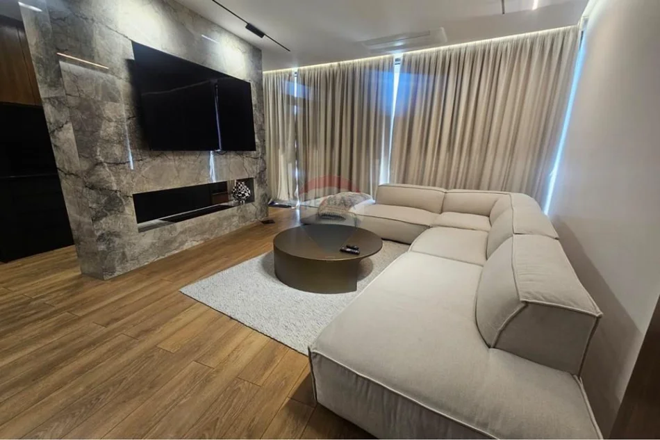 Tirane, jepet me qera apartament , 126 m² 1.801 € 