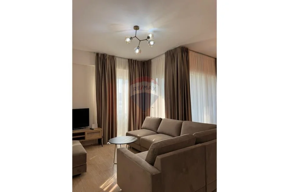 Tirane, shitet , 95 m² 