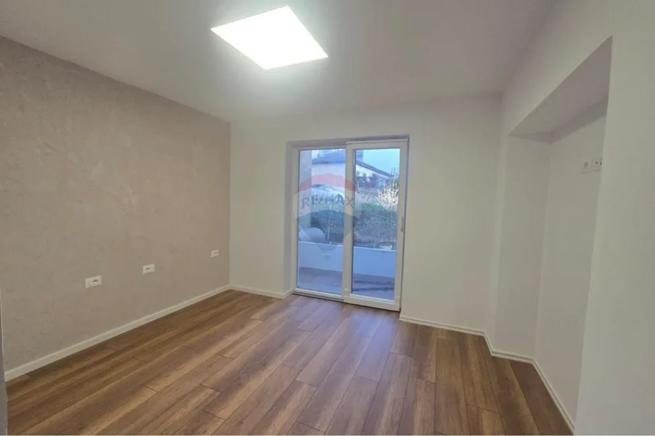 Tirane, jepet me qera , 78 m² 800 € 