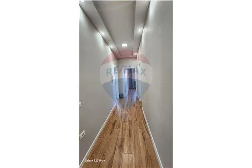 JEPET ME QIRA APARTAMENT 2+1+2 te Toptani, Rruga Xhorxh Bush