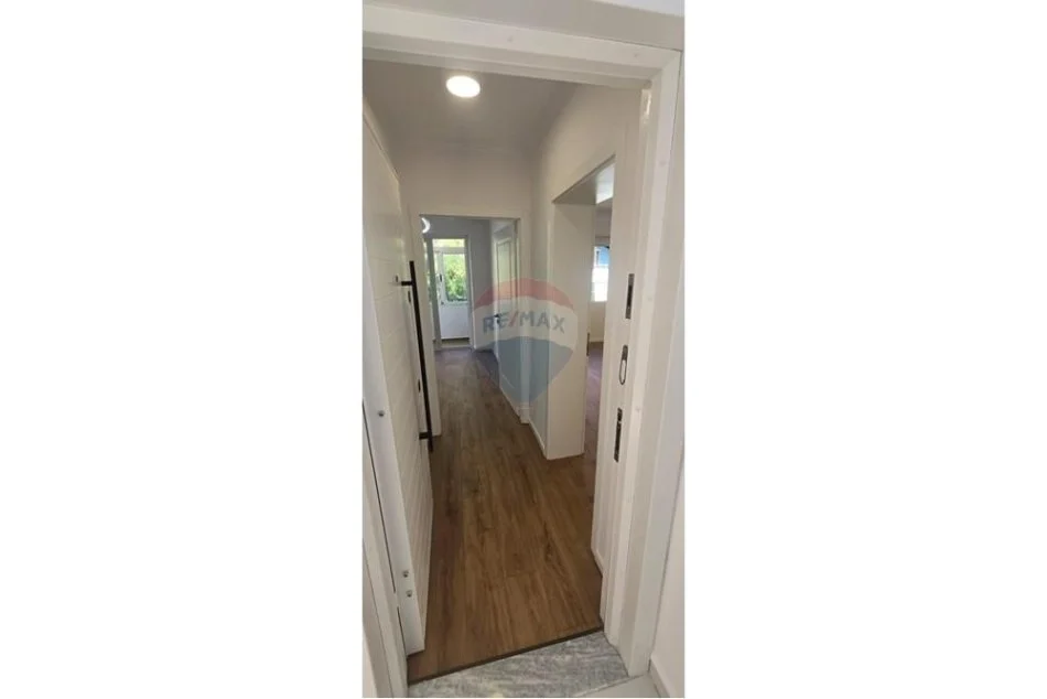Tirane, shitet apartament 1+1 Kati 3, 42 m² 135.000 € (Myslym Shyri, Tiranë (ID: 530221059-319)
