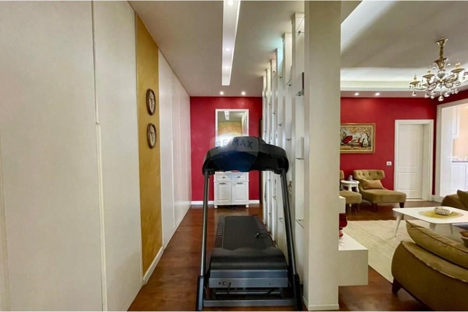 Tirane, shitet apartament 1+1 Kati 7, 150 m² 168.000 € (Pallatet e Verdha (ID: 530291006-494)