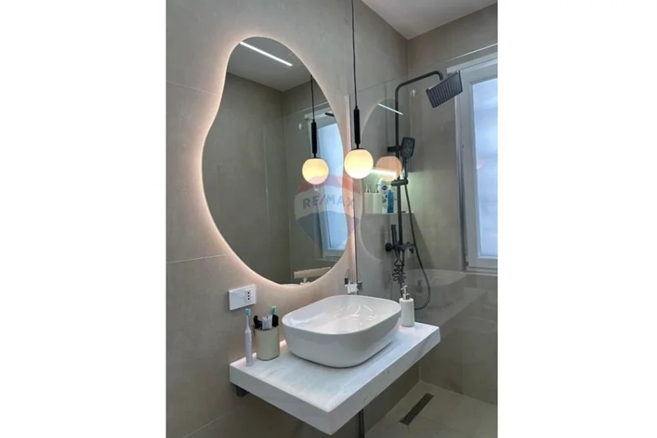Tirane, shitet apartament , 95 m² 145.000 € (Univers City)