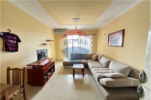 Tirane, jepet me qera apartament 1+1 Kati 8, 78 m² 400 € (Pasticeri Nela - Astir, Shqipëri)