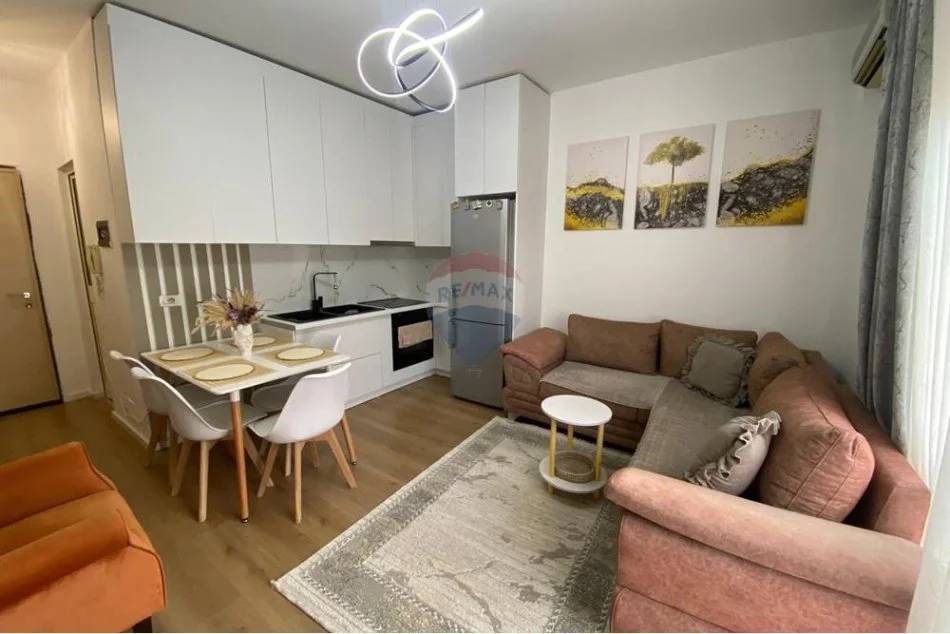 Tirane, shitet apartament 1+1 Kati 1, 50 m² 97.000 € (PRANE ANA MARKET)