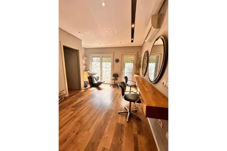 Tirane, jepet me qera dyqan , 100 m² 1.500 € (Rruga Don Bosko, Tiranë(ID: 530601002-358))