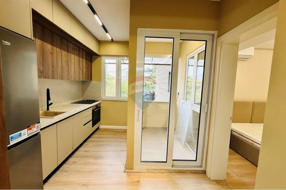 Tirane, shitet apartament 1+1 , 48 m² 128.000 € (Rruga Muhamet Gjollesha)