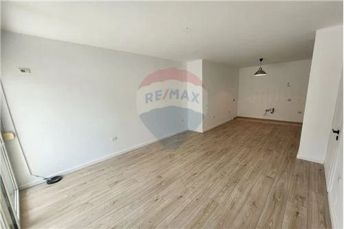 Tirane, shitet 1+1 , 72 m² 125.000 € (ER PETROL ZOGU I ZI - Don Bosko, Albania)