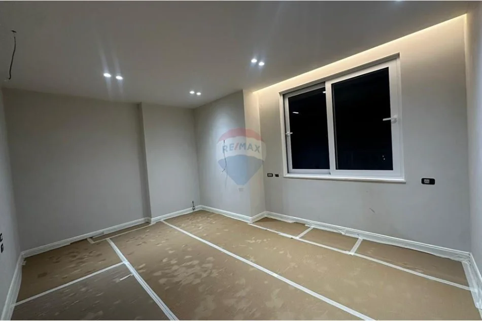 Tirane, shitet apartament , 143 m² 400.000 € (Ish Ekspozita)