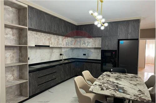 Tirane, jepet me qera apartament 2+1 Kati 2, 128 m² 1,200 € (Diga e Liqenit - Farke - Lunder, Shqipëri)