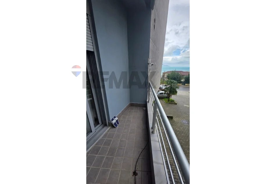 Vlore - Lungomare, shitet apartament 1+1+Ballkon Kati 2, 70 m² 150.000 € (Rruga Dhimitër Konomi, Vlore)