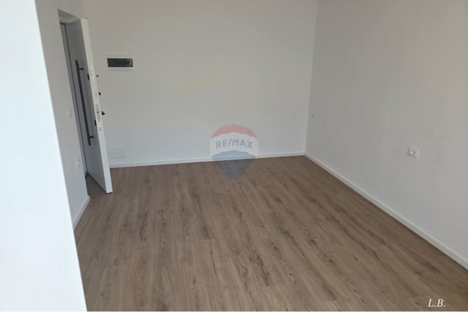 Tirane, shitet garsonier 1+1 Kati 3, 30 m² 95.000 € (Myslym Shyri, Tiranë (ID: 530221059-320)