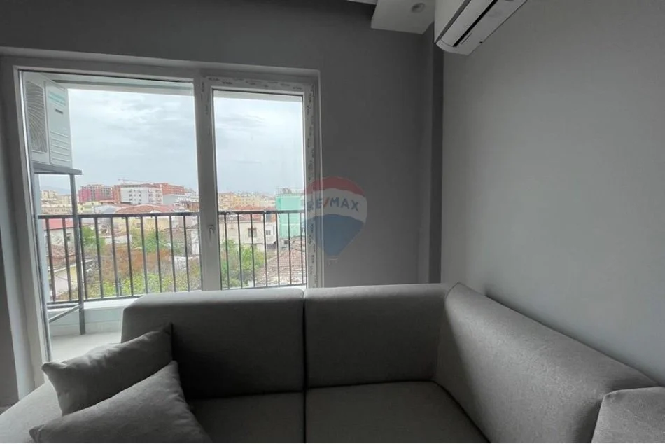 Tirane, jepet me qera apartament 2+1+Aneks Kati 2, 120 m² 750 € (Siri Kodra)