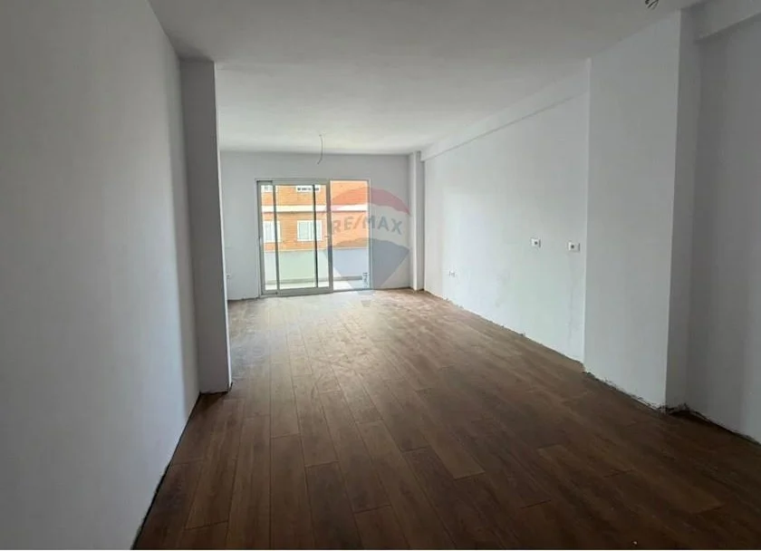 Tirane, shitet apartament 2+1 , 92 m² 129.000 € (Fresk (530581007-108))