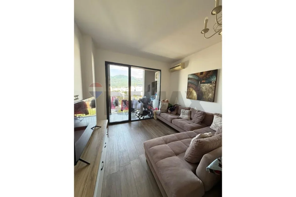 Tirane, shitet apartament 1+1 Kati 5, 65 m² 145.000 € (ASL Rezidence, Tiranë)