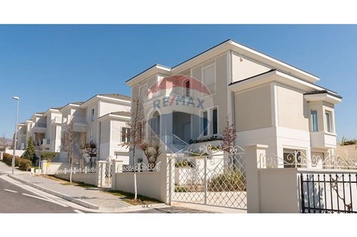 Tirane, jepet me qera Vile 3 Katshe , 980 m² 5.800 € (Rolling hills)