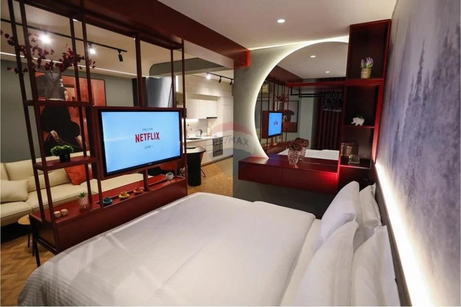 Tirane, jepet me qera garsonier 1+1 Kati 2, 55 m² 700 € (bllok)