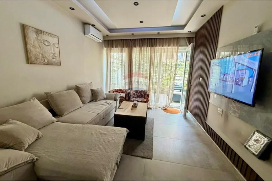 Tirane, shitet apartament 1+1+Ballkon Kati 1, 175.000 € (Kodra e Diellit 2)